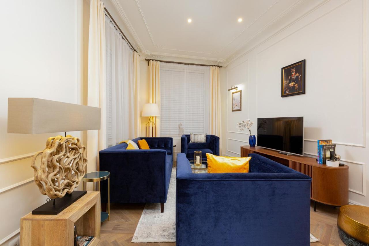 Royal Apartment Kopernika By Renters Prestige Warsaw Exterior photo